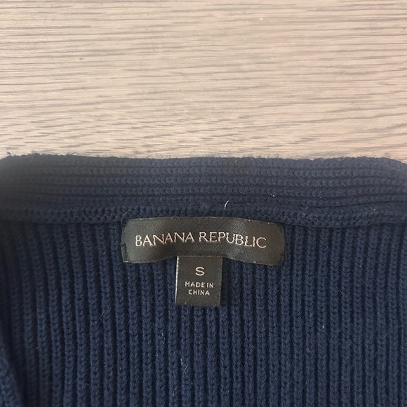 Banana Republic Ribbed Bell Sleeves V Neck Sweater Size S - Picture 2 of 4